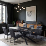 URBAN LMANI EXTENDABLE CROSS BASE DINING TABLE SET